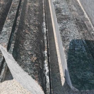 鹰潭英国棕别墅线条