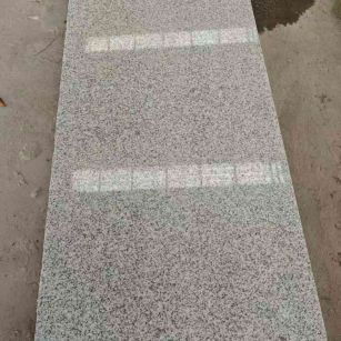 鹰潭芝麻白光面毛板