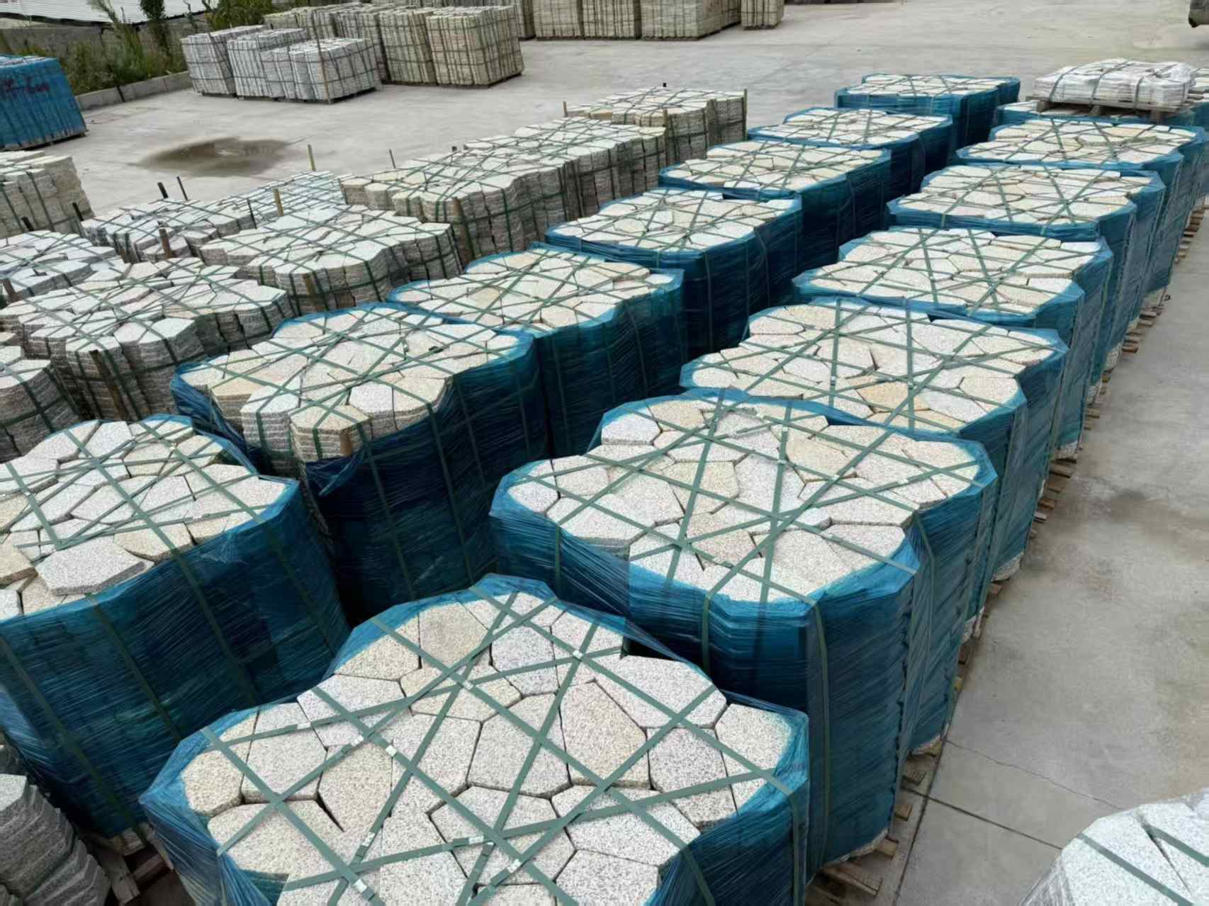 鹰潭黄金麻冰裂纹 碎拼