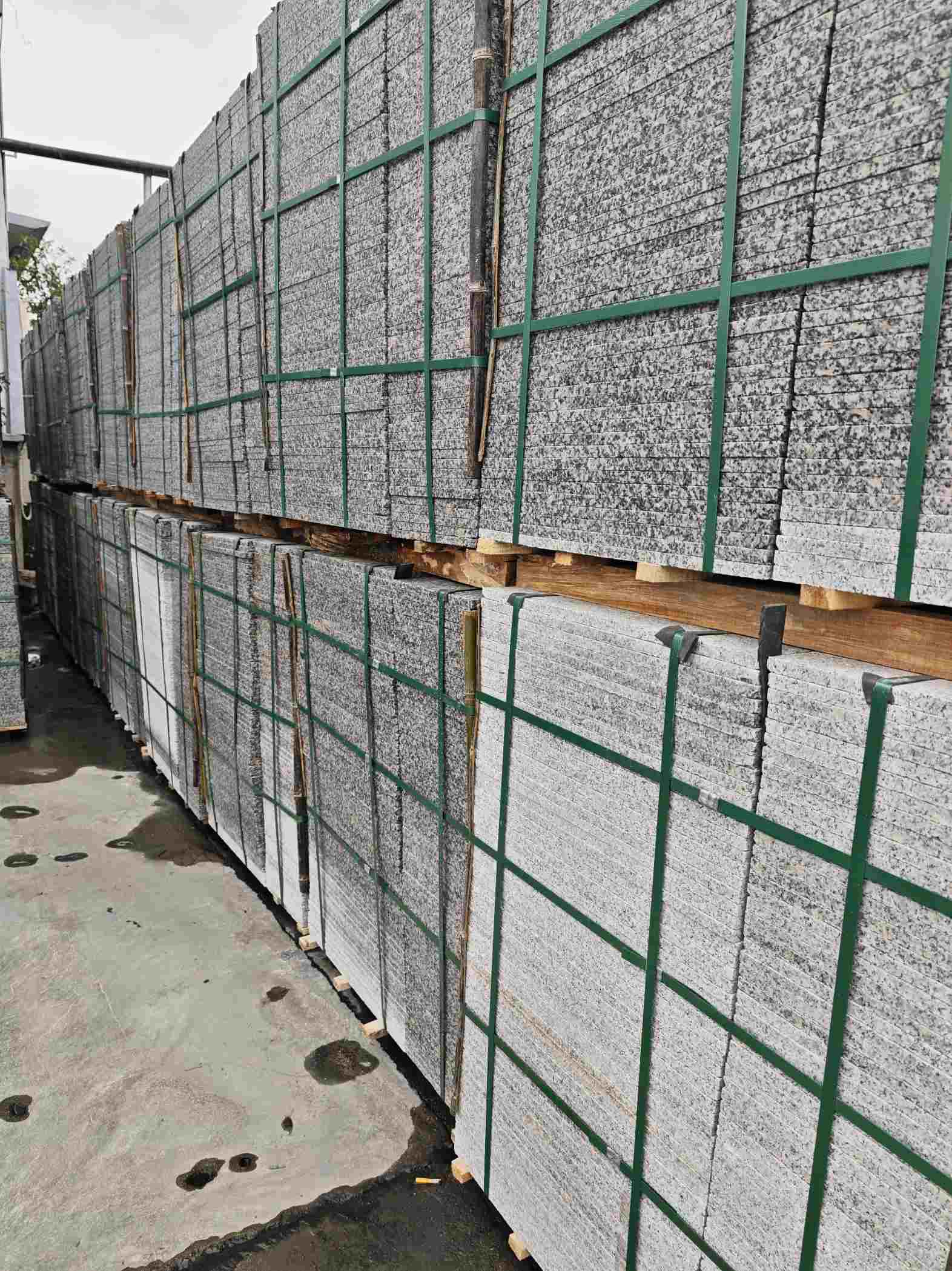 鹰潭芙蓉白地铺石，石材地铺石